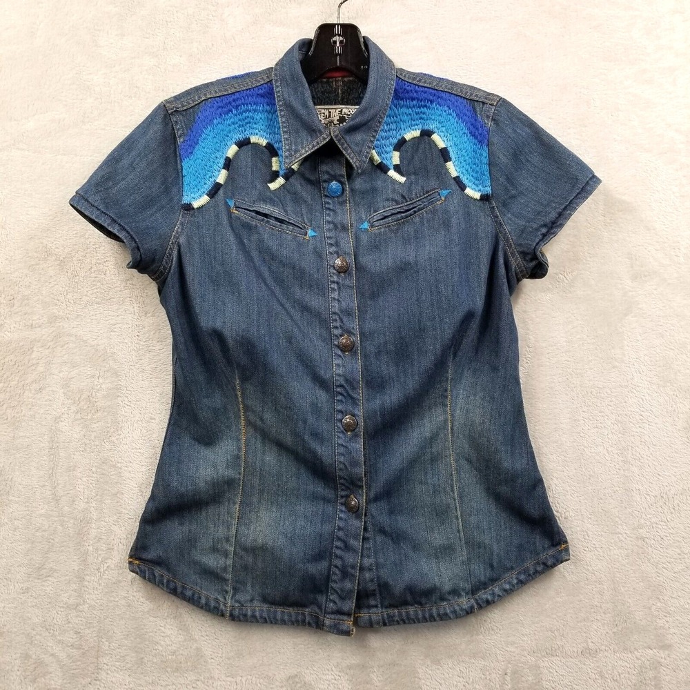 Oilily Shirt Women 40‎ Blue Denim Embroidered Western Cap Sleeve Fitted Button